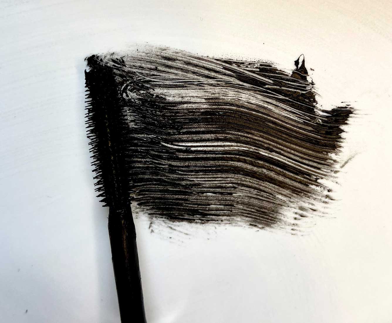 L’Oréal Mascara Volume Million Lashes Balm Noir- Recensione 5 Swatch Volume Million Lashes Balm Noir