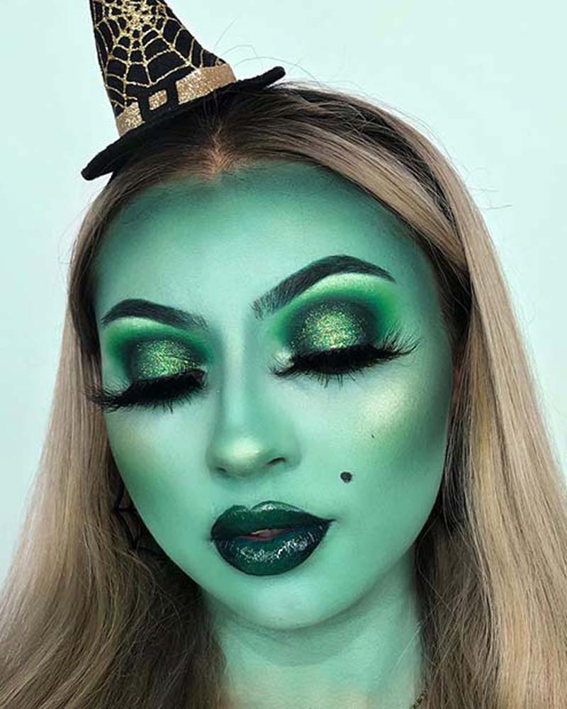 Trucco strega completamente verde