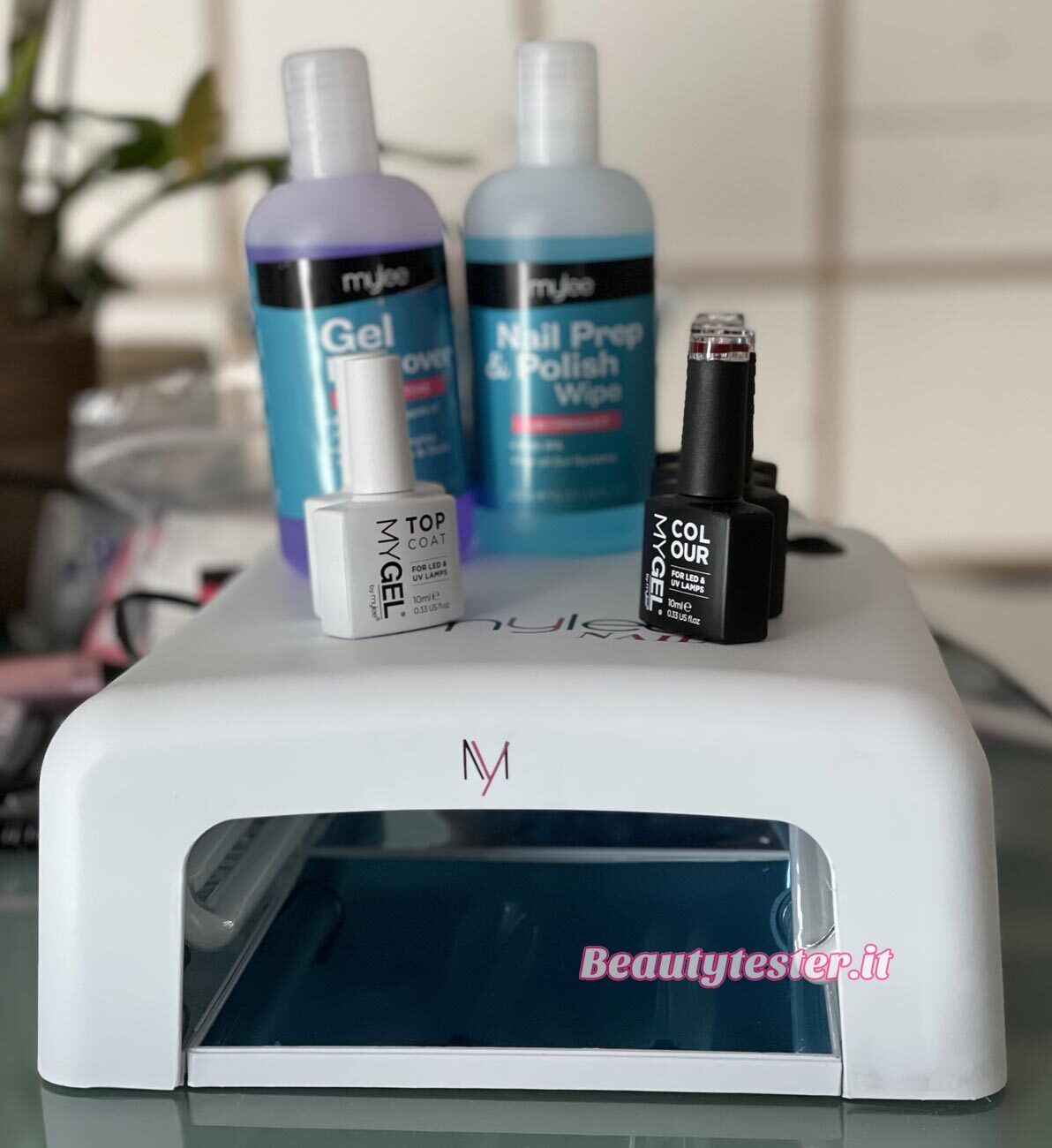 Mylee Kit per manicure semipermanente  testato dal nostro Team