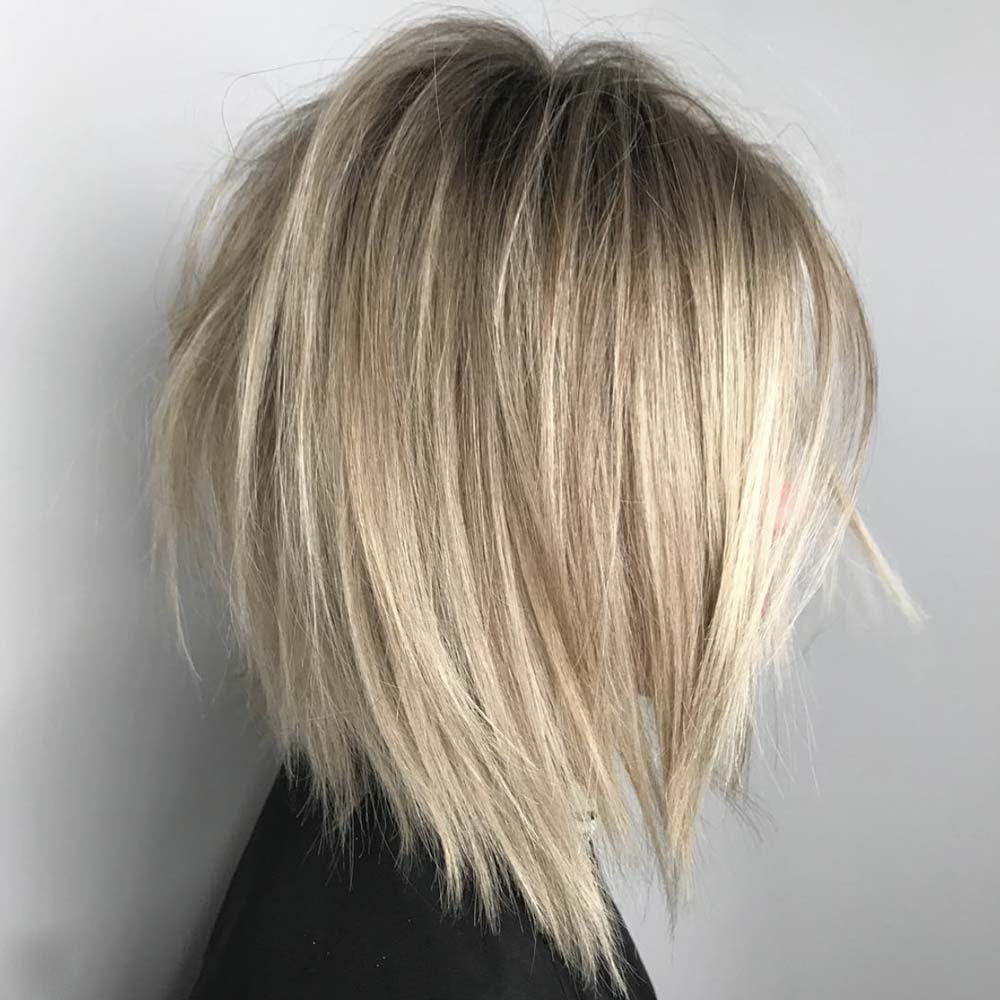 Bob inverso per capelli lisci Bob inverso per capelli lisci
