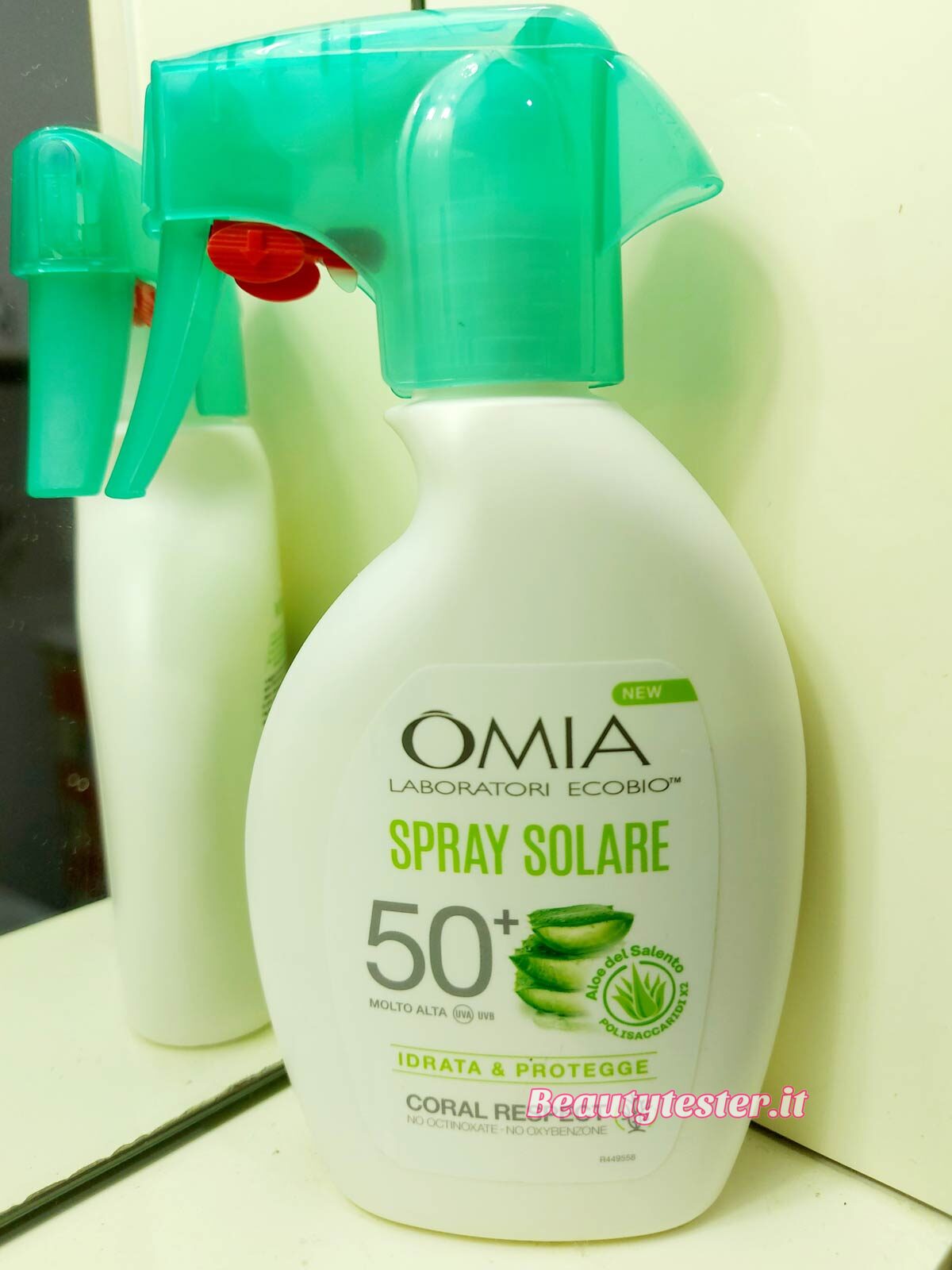Recensione spray solare 50+ con Aloe di Omia