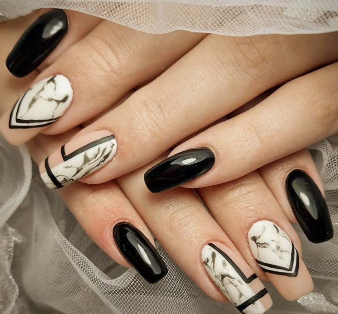 unhas góticas para casamento