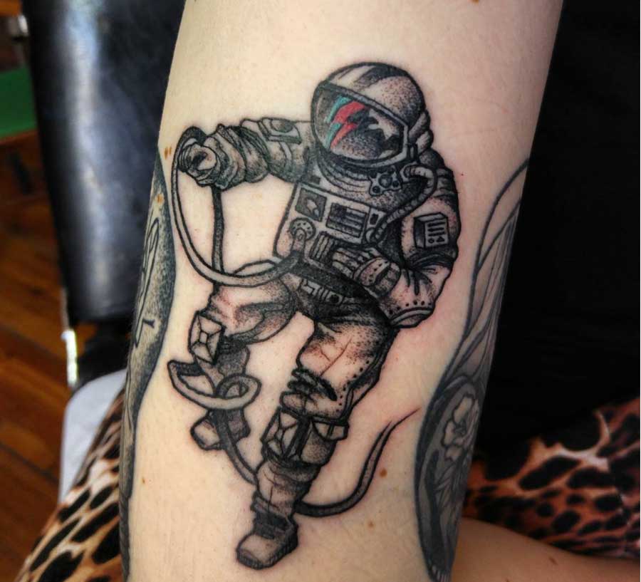 Tatuaggio dedicati a David Bowie