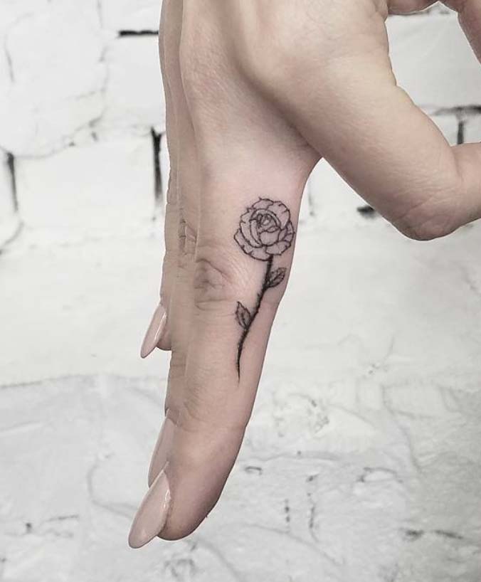 Tatuaggi piccoli con Rose