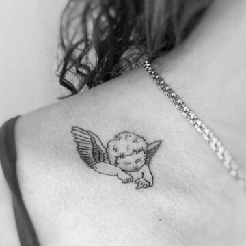 tatuaggio angelo piccolo cherubino