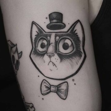 tatuaggio gatto elegante