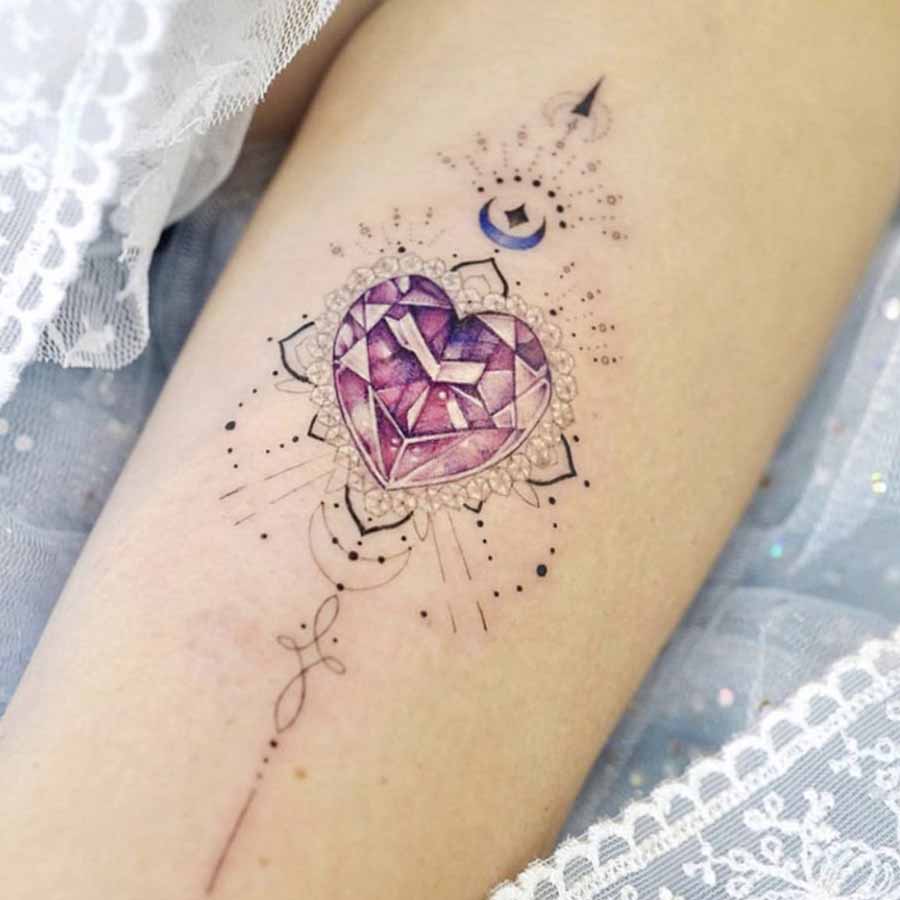 Tatuaggio cuore gioiello Tatuaggio cuore gioiello