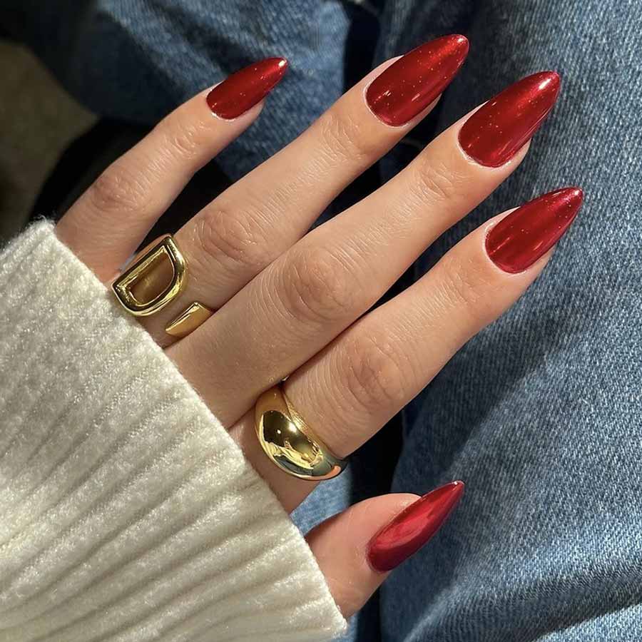 Unghie rosso effetto cromato Unghie rosso effetto cromato