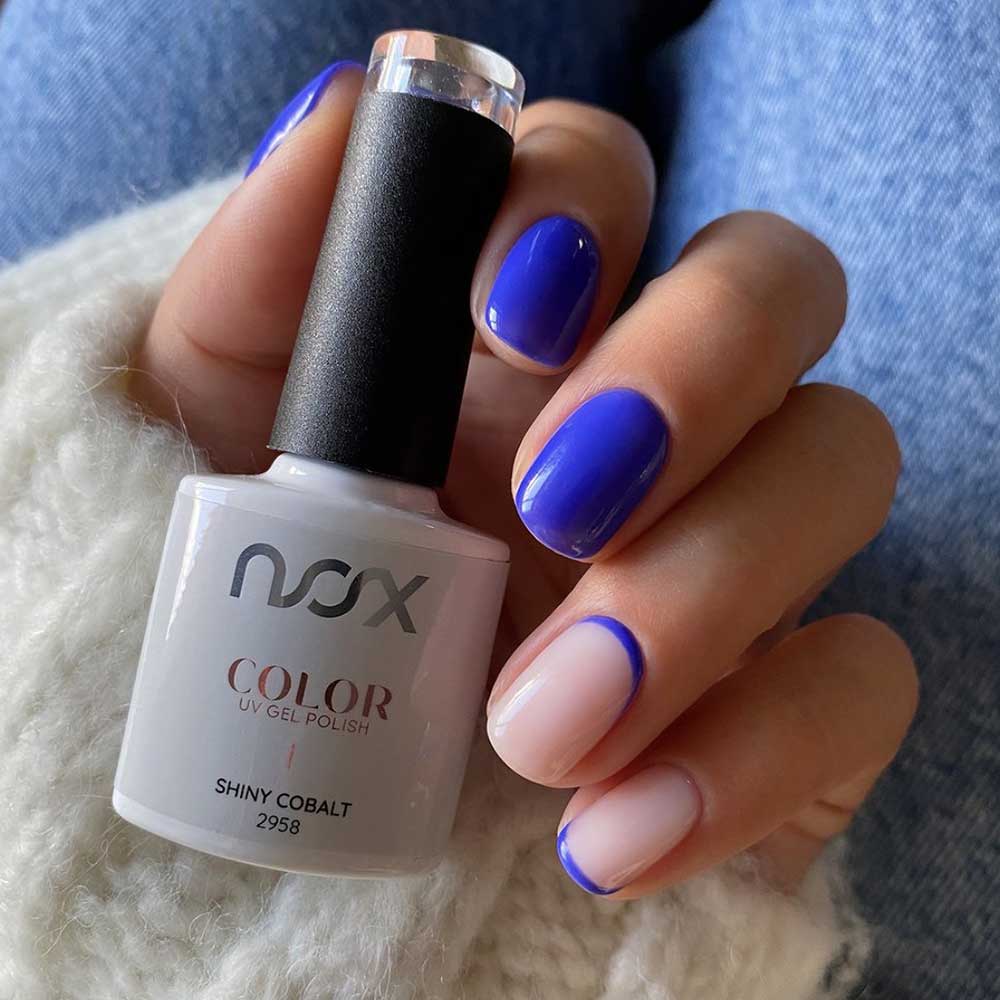 unghie blue cobalto con French + French inversa unghie blue cobalto con French + French inversa